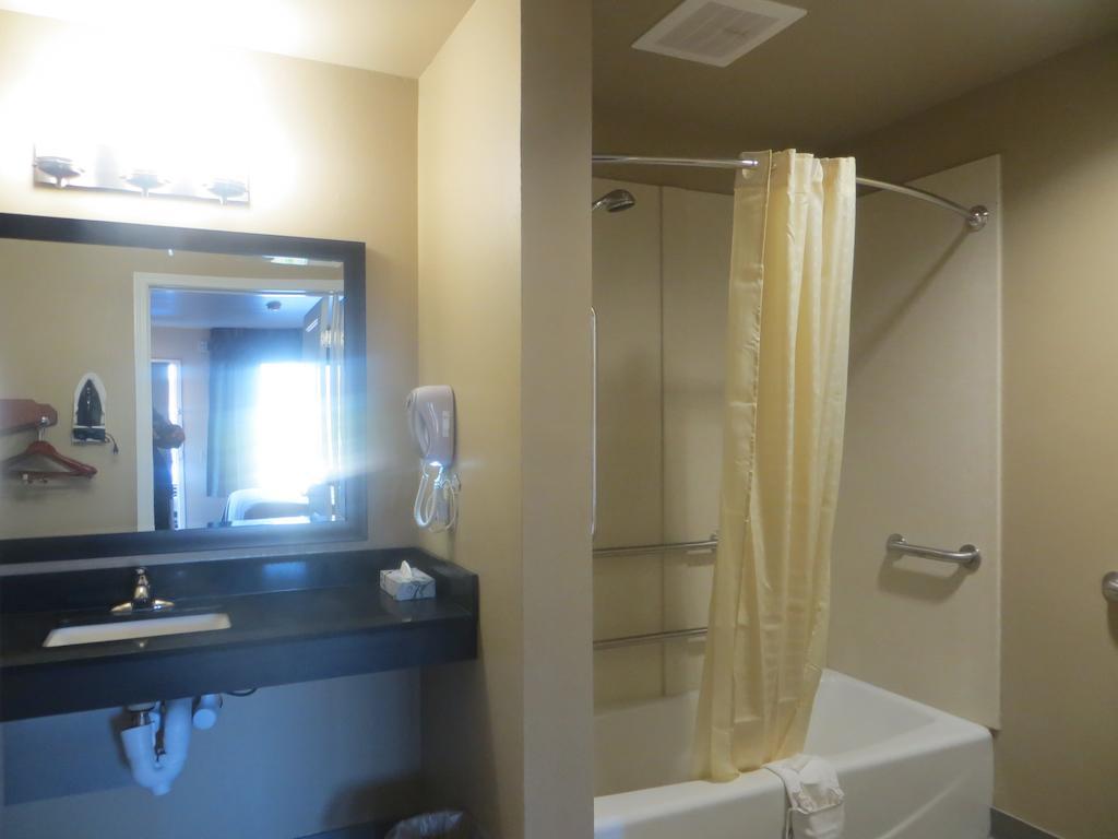 Garden Inn & Suites Little Rock Ngoại thất bức ảnh